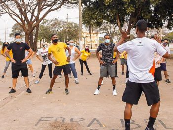 Aconteceu: Vibrar Educação Física - Dance conosco
