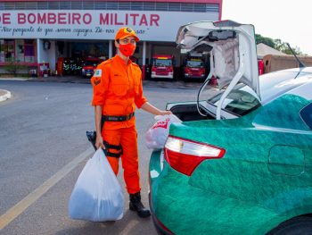 Entrega das doações ao Corpo de Bombeiros Militar do Gama&nbsp;