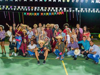 Curso de Educação Física organiza festa junina