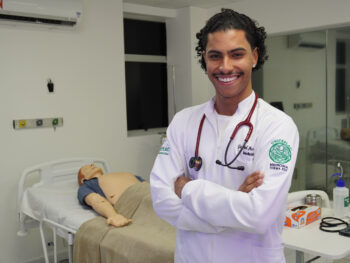 Prepara Med UNICEPLAC: centro universitário oferece aulão gratuito de preparação para Medicina