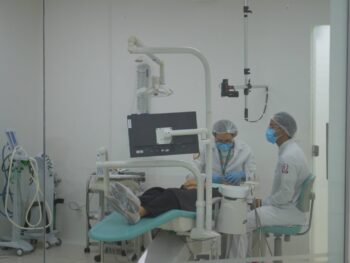 UNICEPLAC lança cursos de aperfeiçoamento em Odontologia para cirurgiões-dentistas 