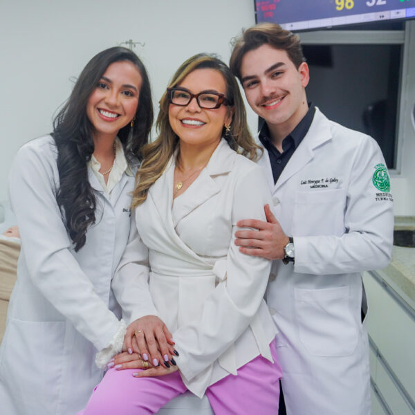 Medicina entre gerações: histórias de mães que inspiram filhos a seguir a mesma vocação