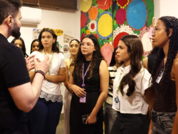 Alunos do UNICEPLAC participam de dia de integração no Instituto Proeza