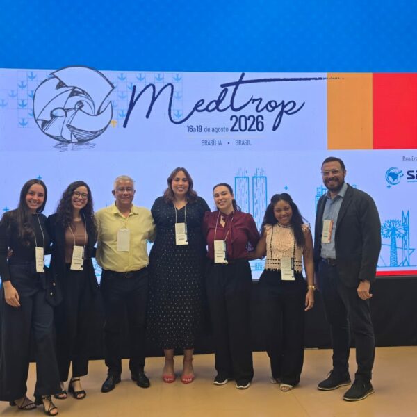 Alunos de Medicina do UNICEPLAC conquistam primeiro lugar no MedTrop 2026